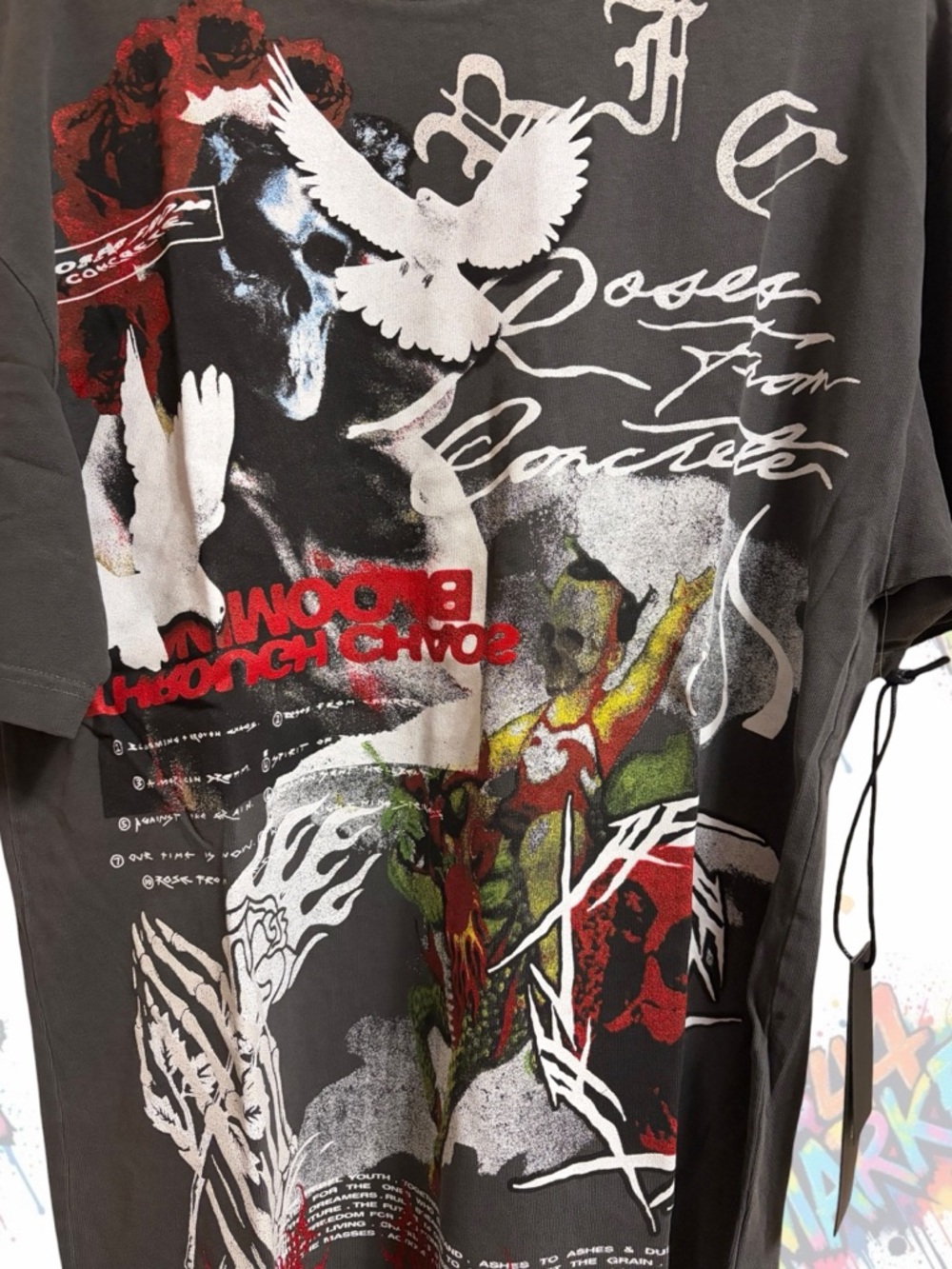 Graphic Short Sleeve oversized Small Tee